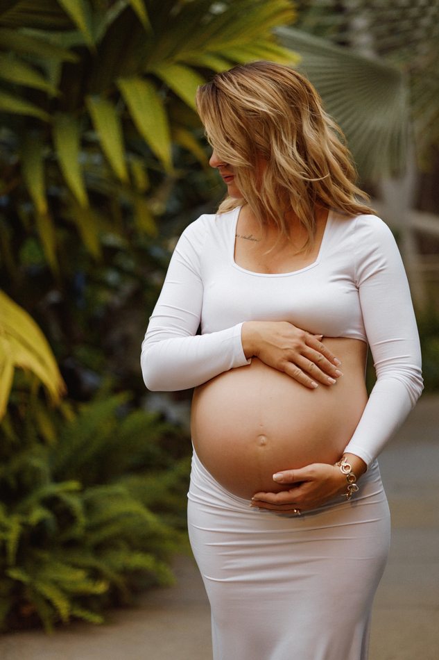 Maternity photography — waiting in the light