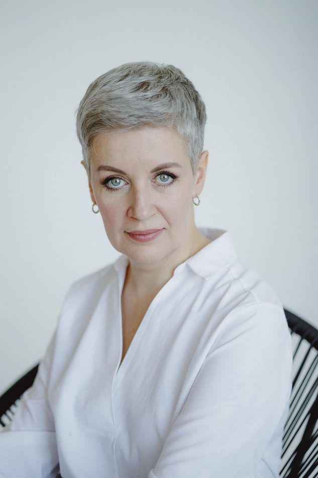 Individual portrait — a timeless presence