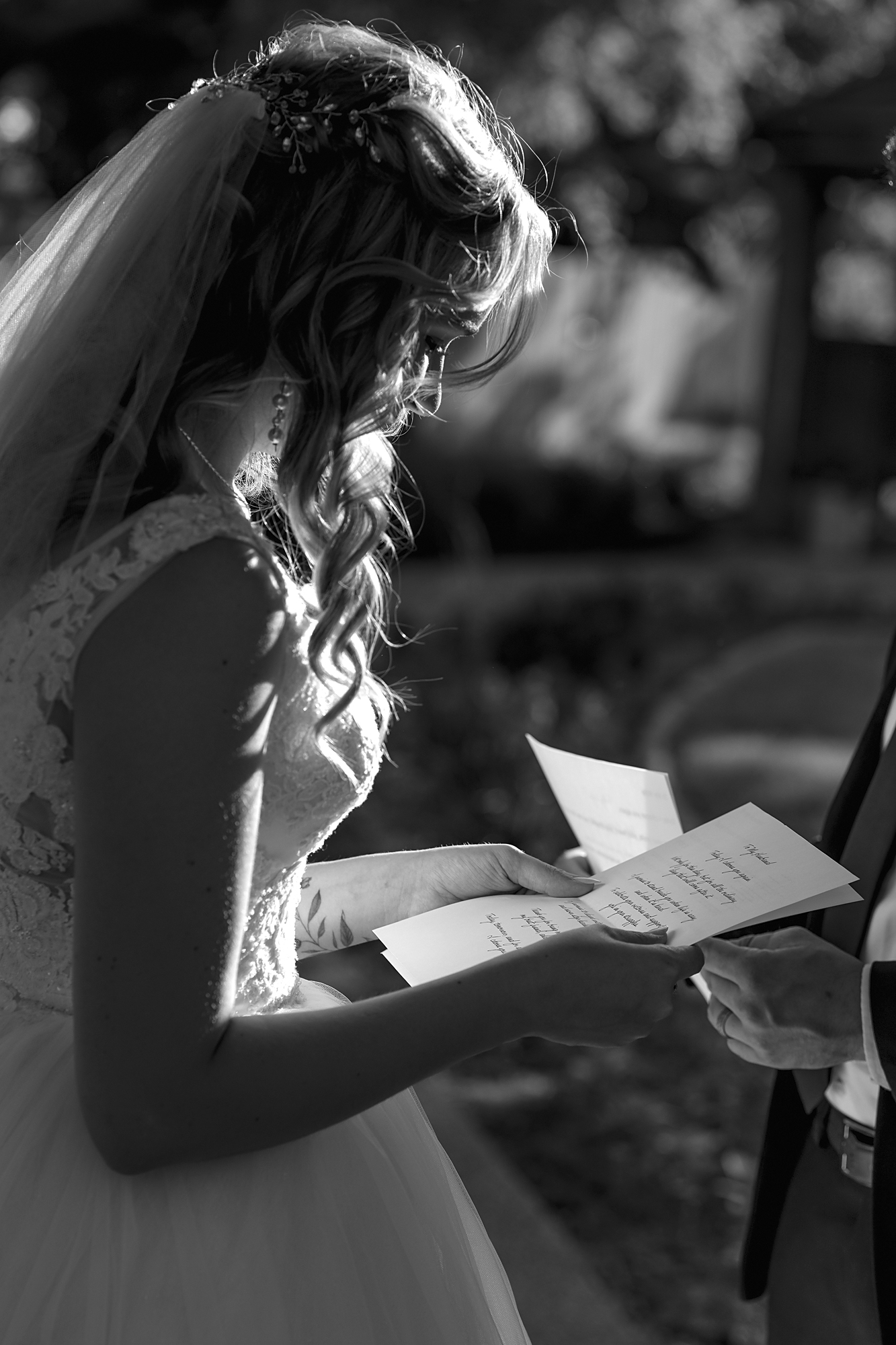 Sam and Ruth wedding photography moment 18 in Morden.